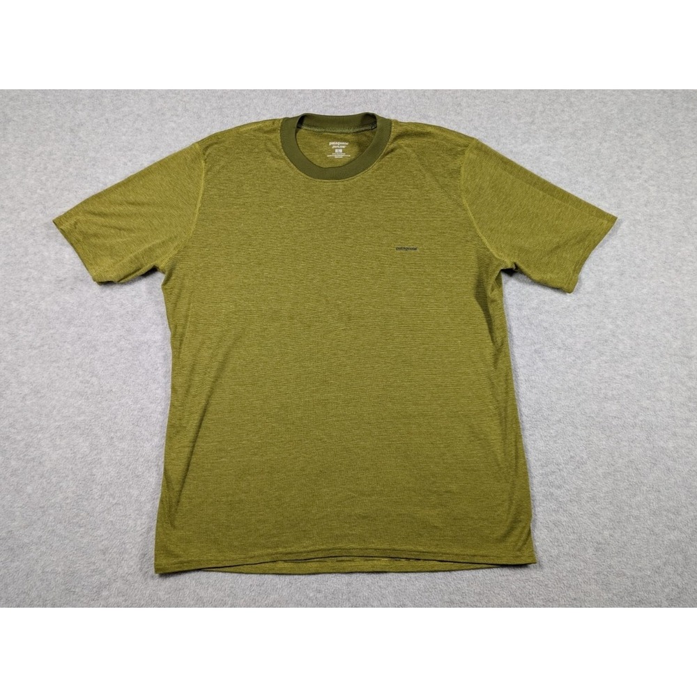 Patagonia Women Top Large Capilene Base Layer Green Crew Short Sleeve‎